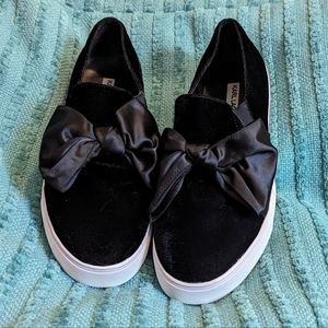 Karl Lagerfeld Esme 2 Velvet Loafer 10